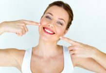 Jak stan zębów i jamy ustnej wpływa na zdrowie całego organizmu fot. Fotolia
